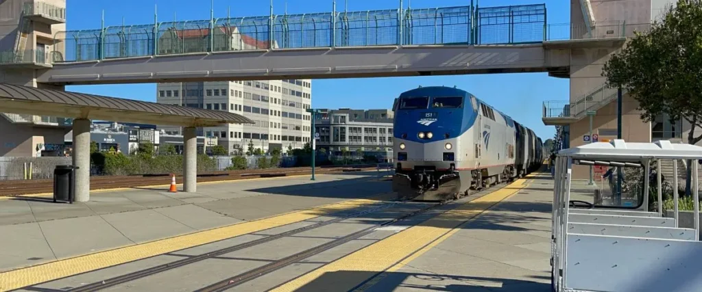Amtrak Thruway Bus transfer from Emeryville to downtown San Francisco